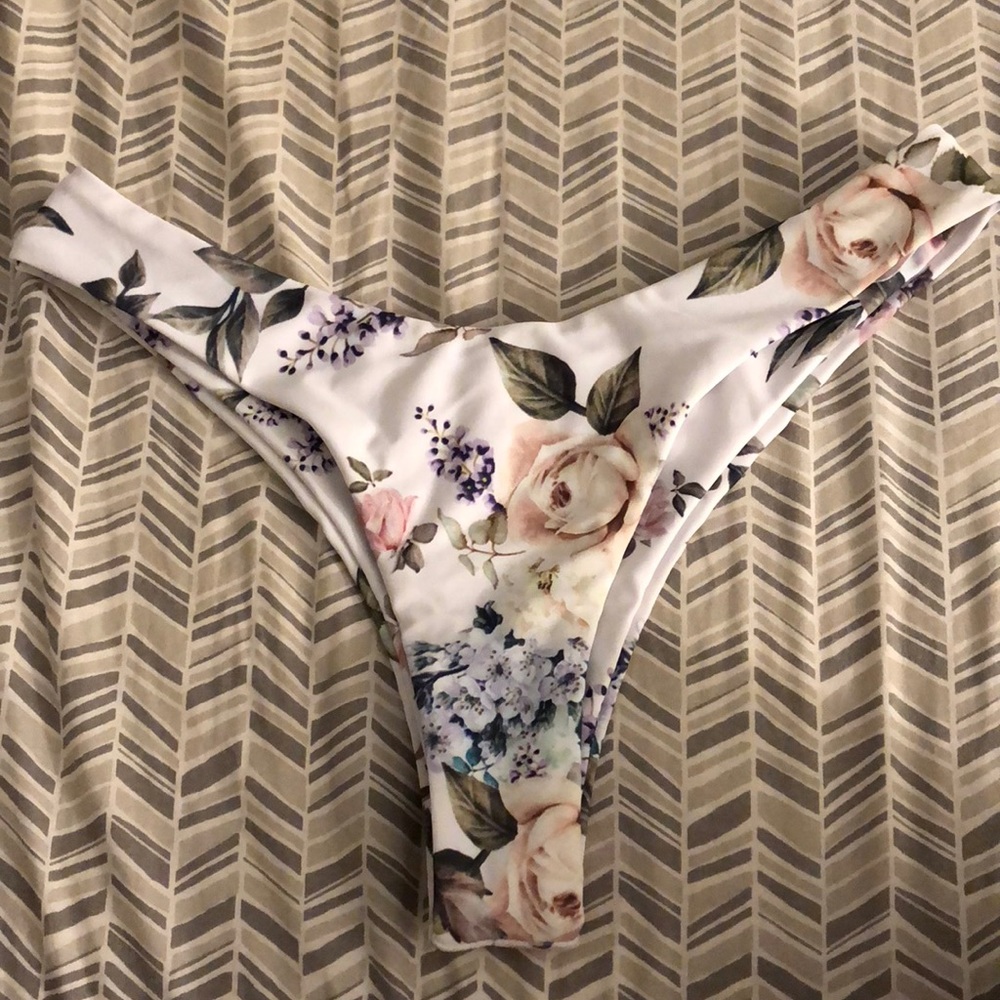 Floral Zaful bikini bottoms